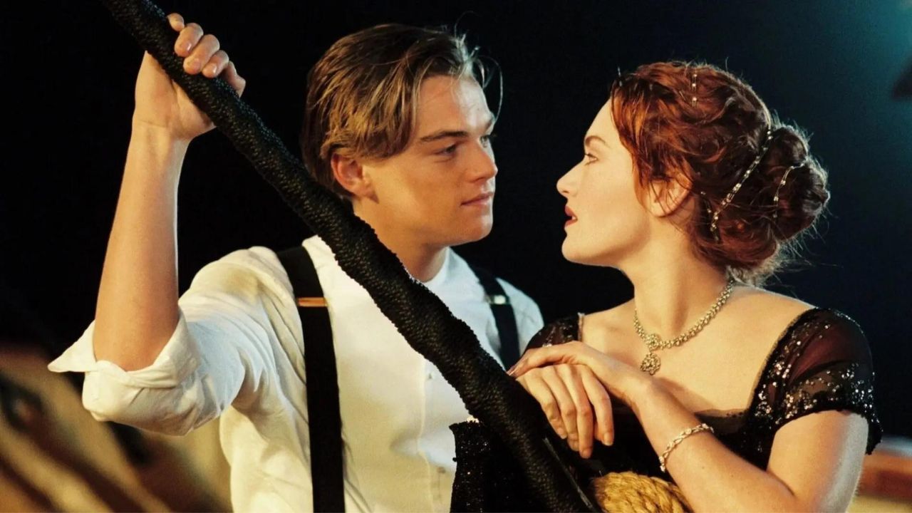 Leonardo DiCaprio e l’errore durante le riprese di Titanic: così divertente che James Cameron ha voluto tenerlo!