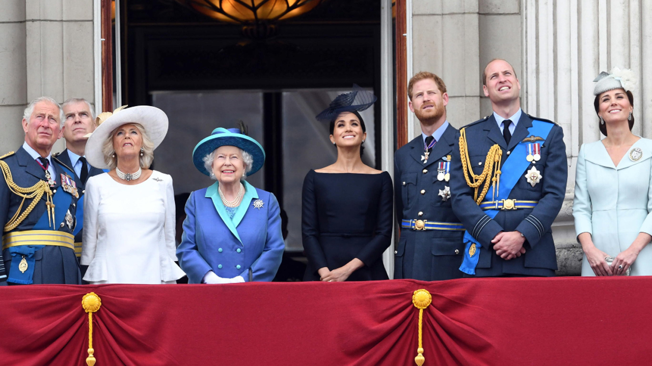 12 cibi vietati alla Famiglia Reale inglese: sembra incredibile ma uno di questi è la pasta!