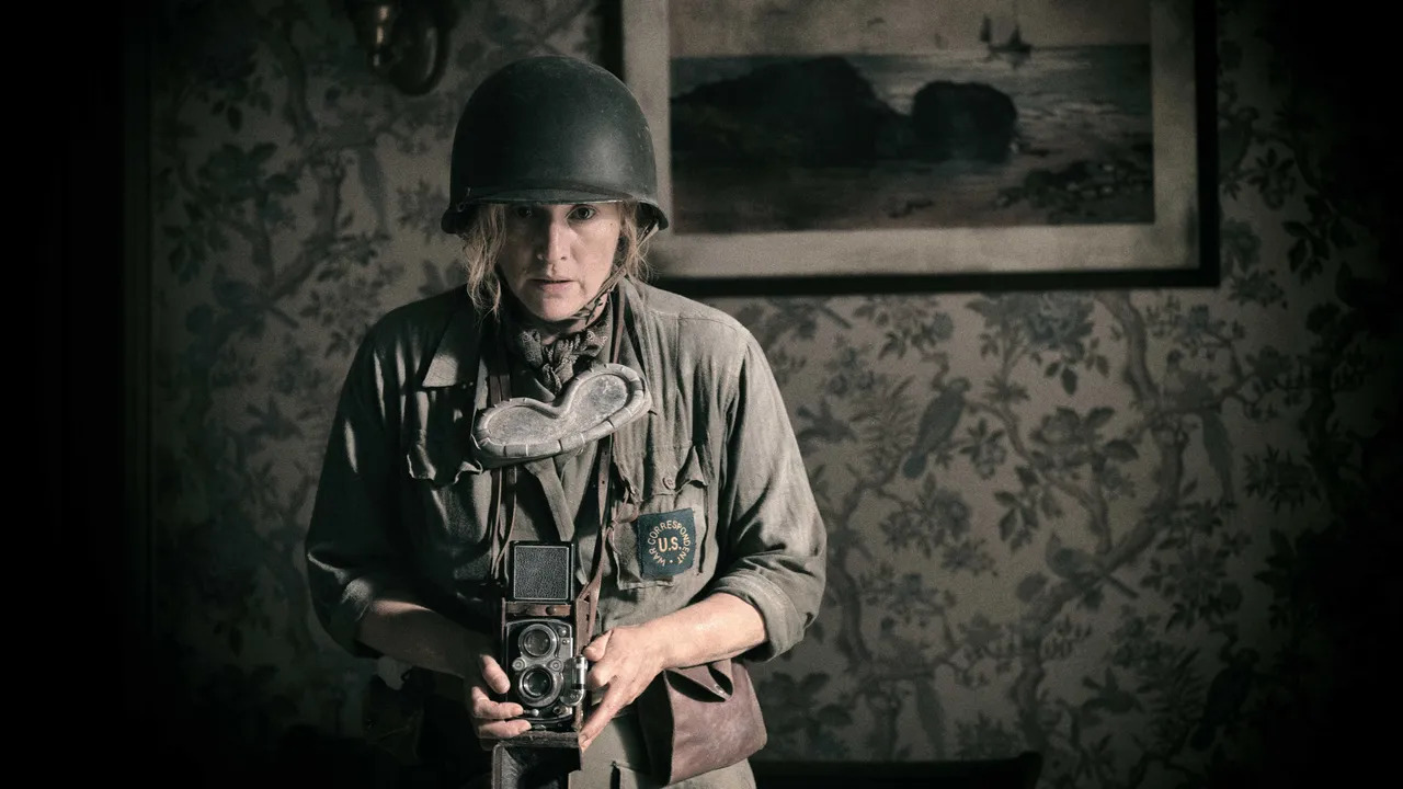 Lee: il teaser trailer del biopic con Kate Winslet sulla celebre fotoreporter di guerra Elizabeth Miller