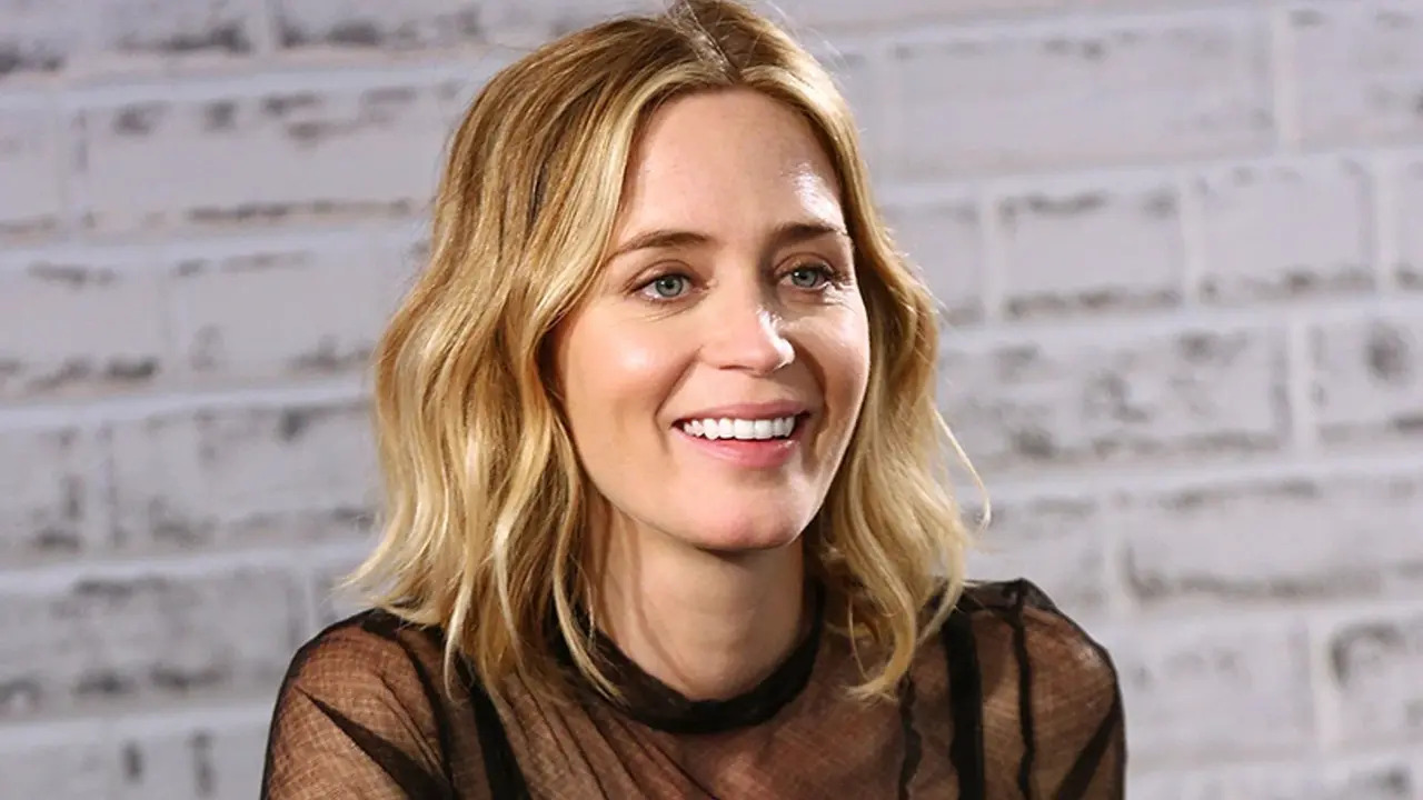 Emily Blunt e i baci sul set: “Non parlerei di disgusto, ma non mi piacciono neanche un po’”