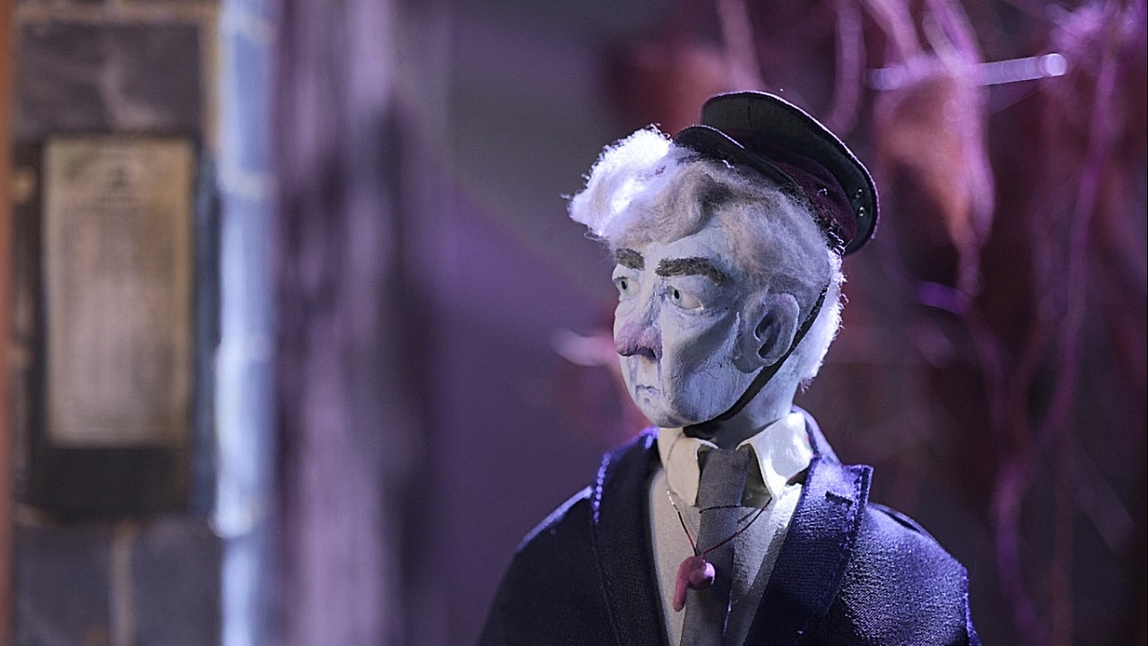 L’idea: le immagini del cortometraggio che omaggia il cinema di David Lynch