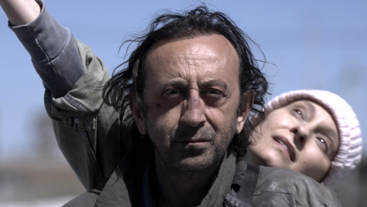 Nero: recensione del film di e con Giovanni Esposito