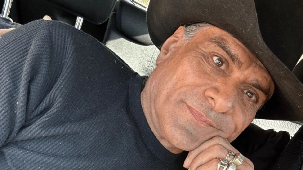 Jonathan Joss ucciso dal vicino di casa, marito accusa: “Insulti omofobi, poi gli spari”