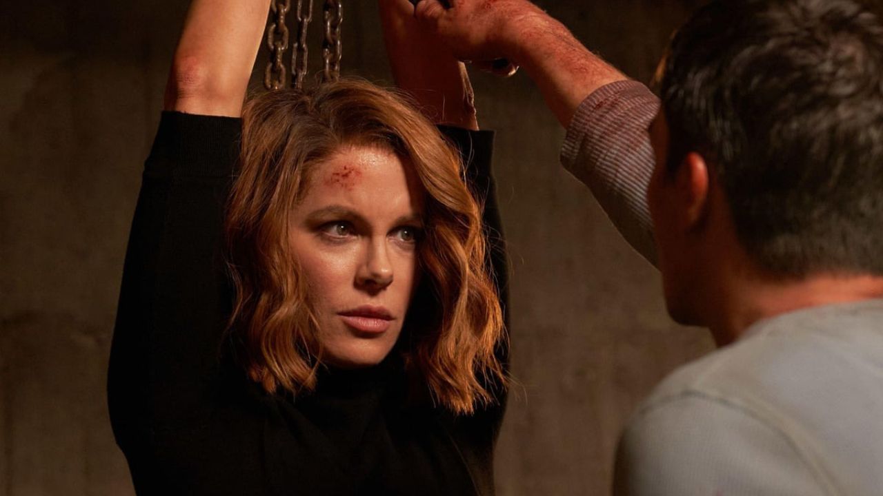 Kate Beckinsale denuncia i produttori di Canary Black: “condizioni rischiose e pericolose sul set”