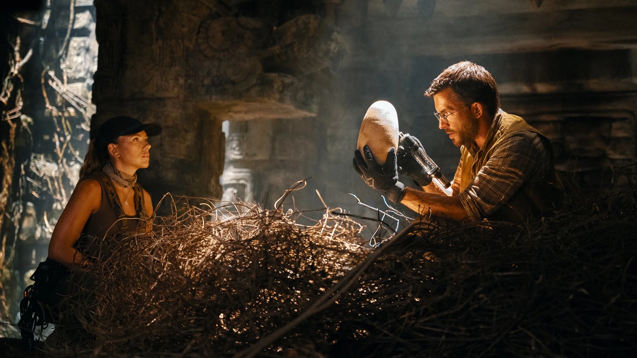 Jurassic World – La Rinascita: recensione del film con Scarlett Johansson e Jonathan Bailey