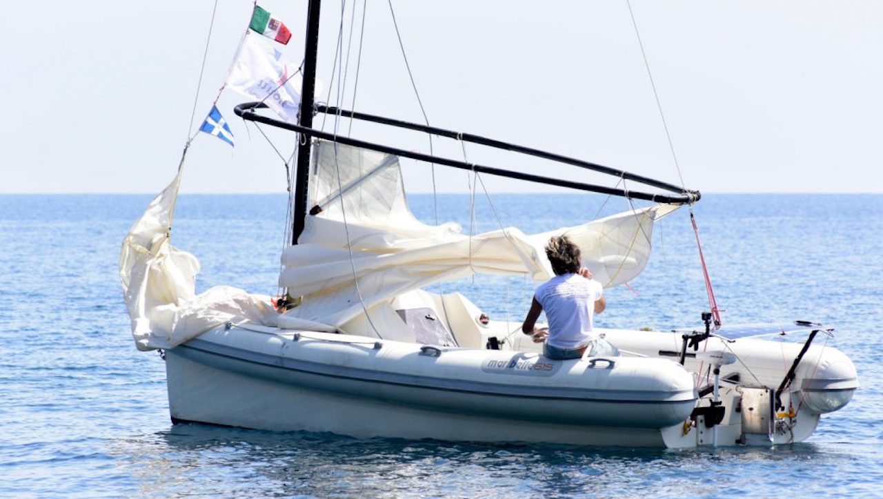 33 isole recensione cinematographe.it