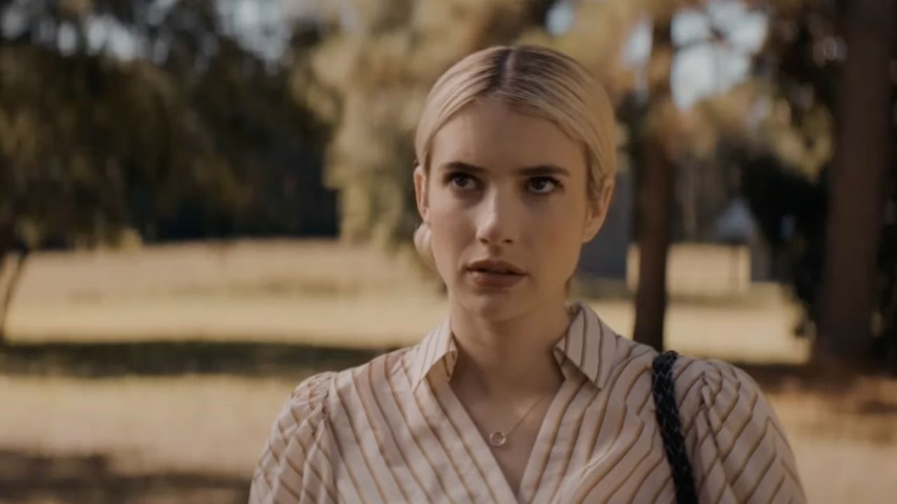 Perché Emma Roberts non lava i capelli in estate - Cinematographe.it
