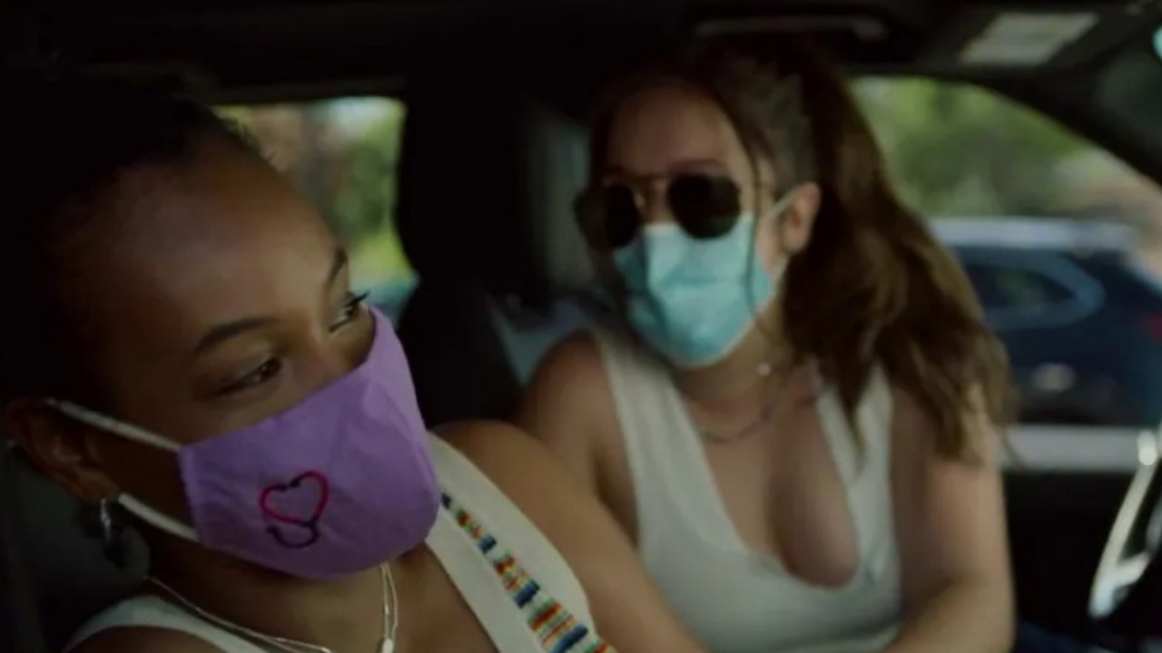Sick su Italia 2: il film slasher ambientato in pandemia tra paura, isolamento e vendetta