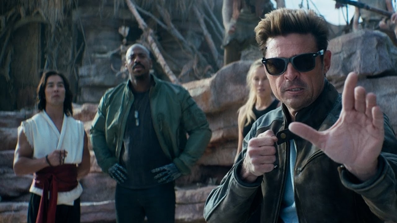 Mortal Kombat 2: Karl Urban è Johnny Cage nel trailer ufficiale del sequel