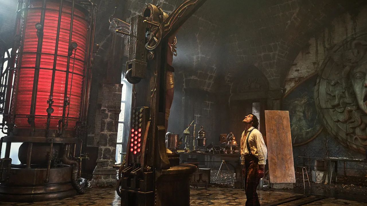 Jacob Elordi e l’esperienza in Frankenstein di Guillermo del Toro: “i set sono rovinati per il resto della mia vita”