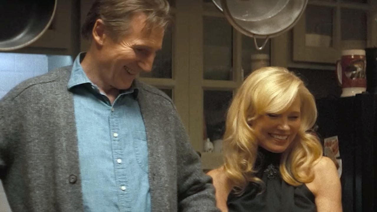 Il figlio di Liam Neeson approva la sua relazione con Pamela Anderson - Cinematographe.it