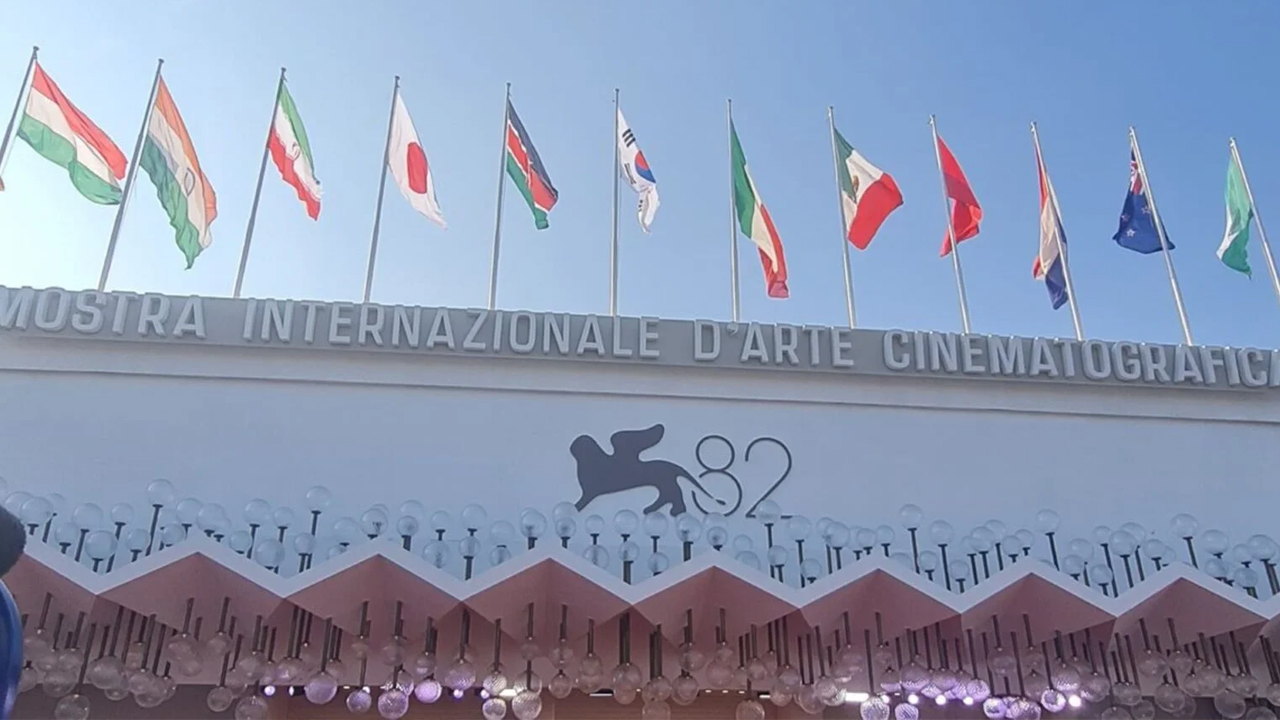 Venezia 82 – da Carlo Verdone a Miriam Leone, 1200 firme di attori e registi italiani a sostegno di Gaza