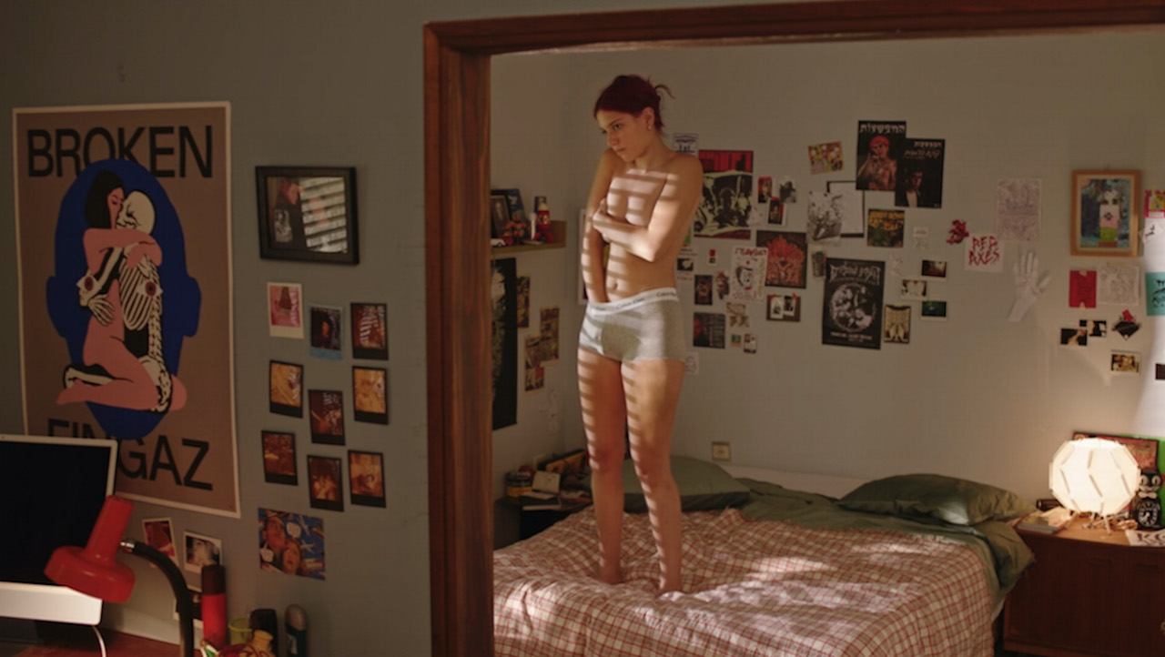 Come closer recensione cinematographe.it