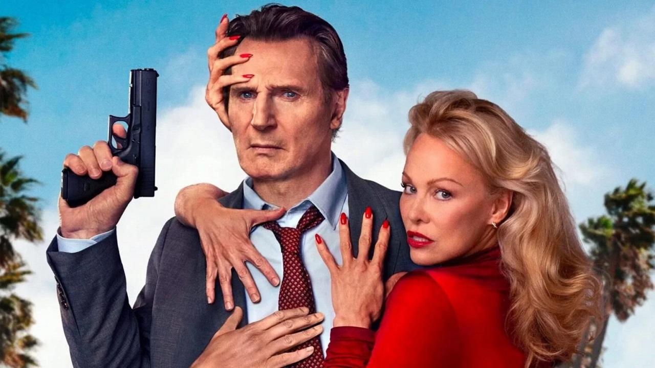 Una pallottola spuntata (2025): recensione del film con Liam Neeson e Pamela Anderson