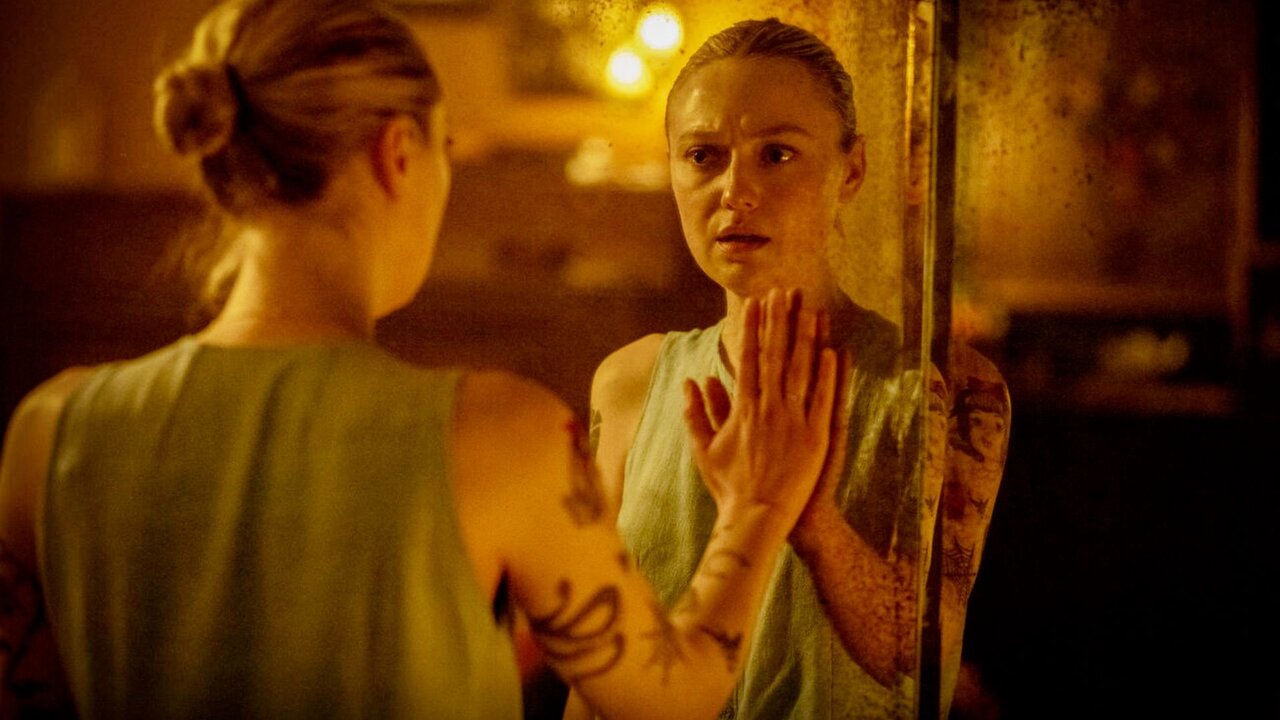 Vicious: I tre doni del male, il trailer dell’horror con Dakota Fanning