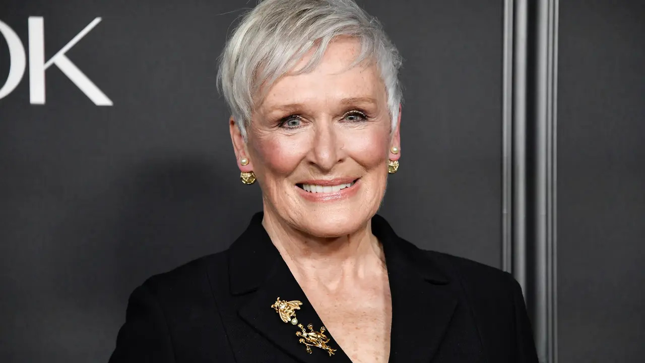 Glenn Close e la scena di nudo a 78 anni: “Non volevo rimettermi i vestiti”