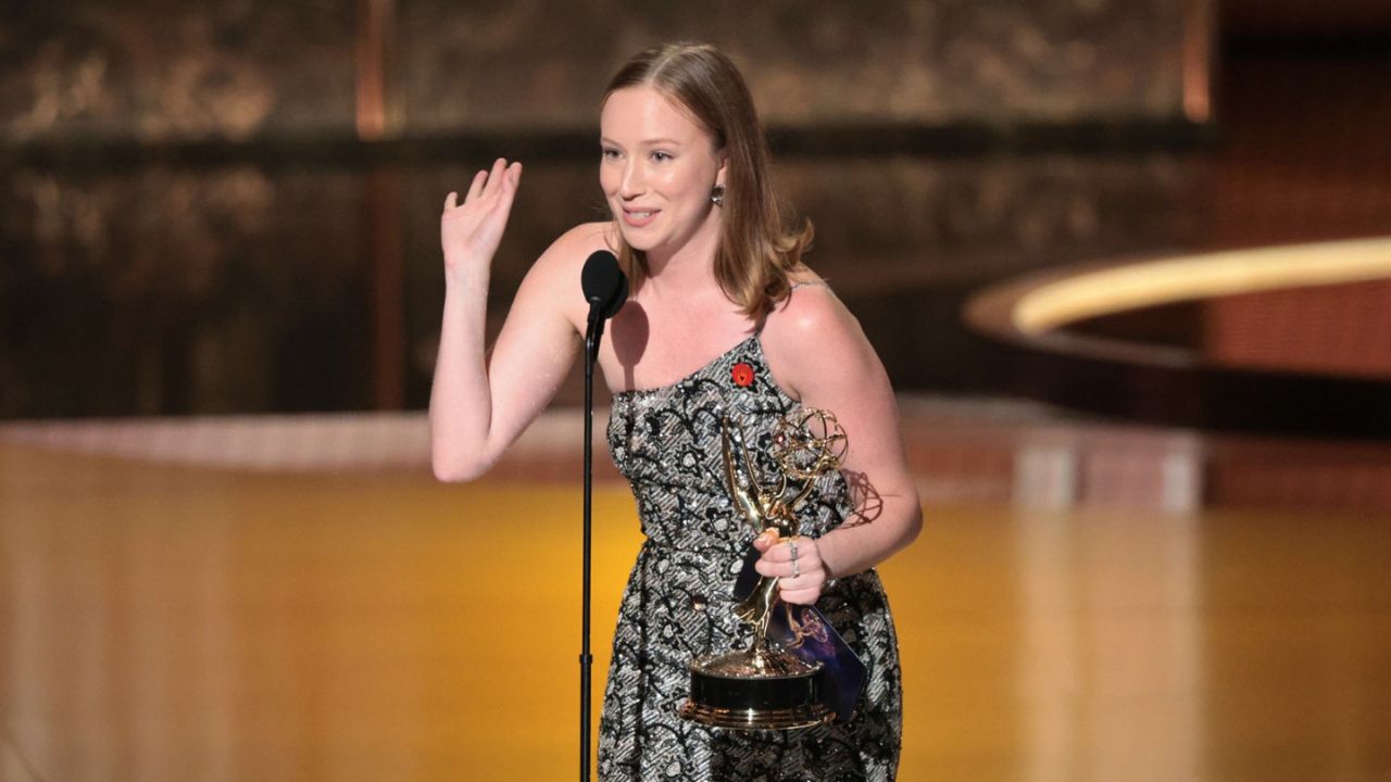 Emmy Awards 2025, Hannah Einbinder cinematographe.it
