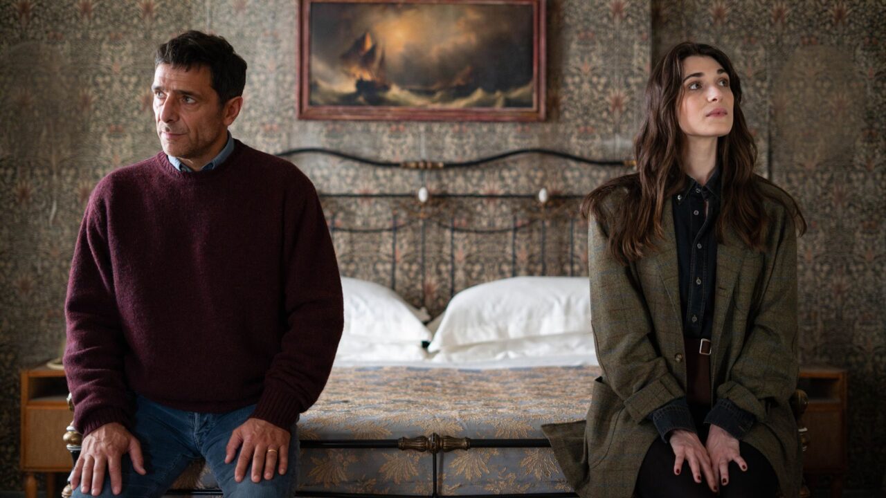 Breve storia d’amore: il trailer del film con Pilar Fogliati e Adriano Giannini