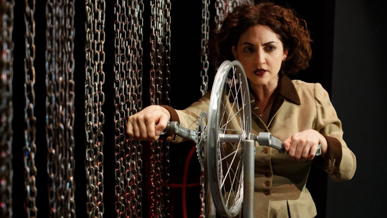 Carmen Di Marzo su Il cuore inverso: “Questo monologo ha intercettato un mio desiderio profondo”