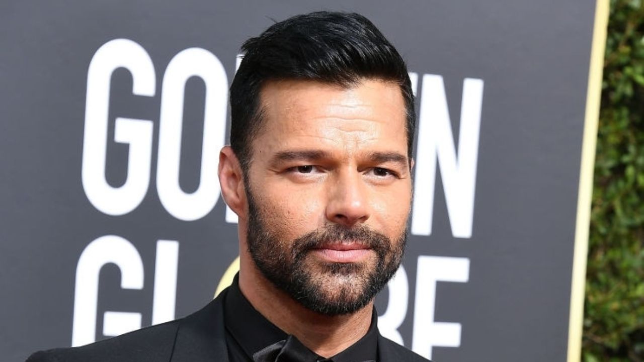 Ricky Martin nudo allo specchio - Cinematographe.it