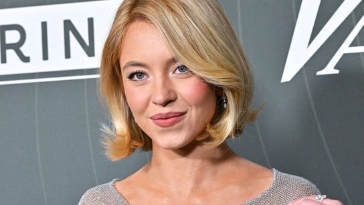 Sydney Sweeney in abito trasparente sta facendo impazzire il web [FOTO]