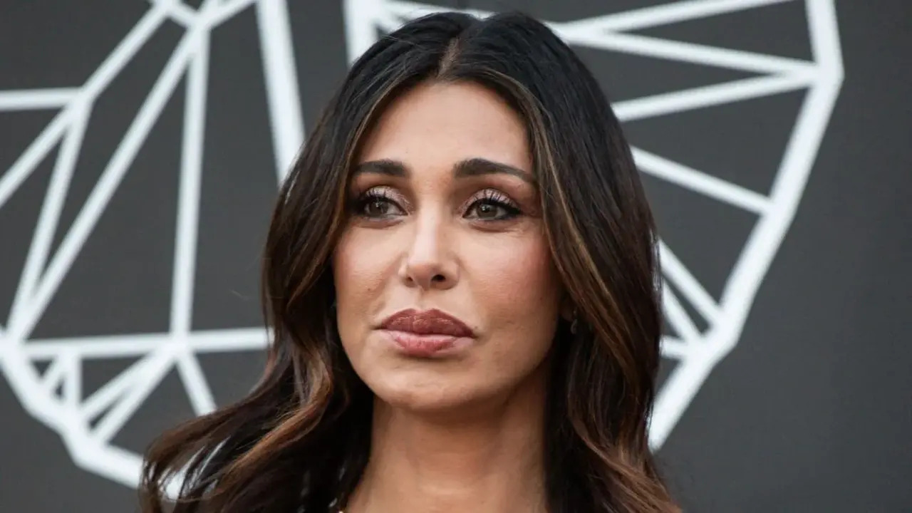 Belen Rodriguez preoccupa i fan durante un’intervista e poi spiega: “Mi dispiace, ero sotto tranquillanti” [VIDEO]