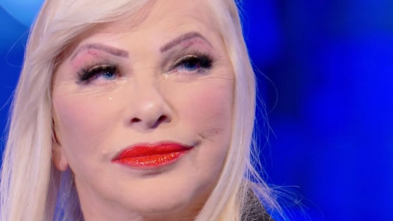 Ilona Staller piange la morte del fratello Franky - Cinematographe.it