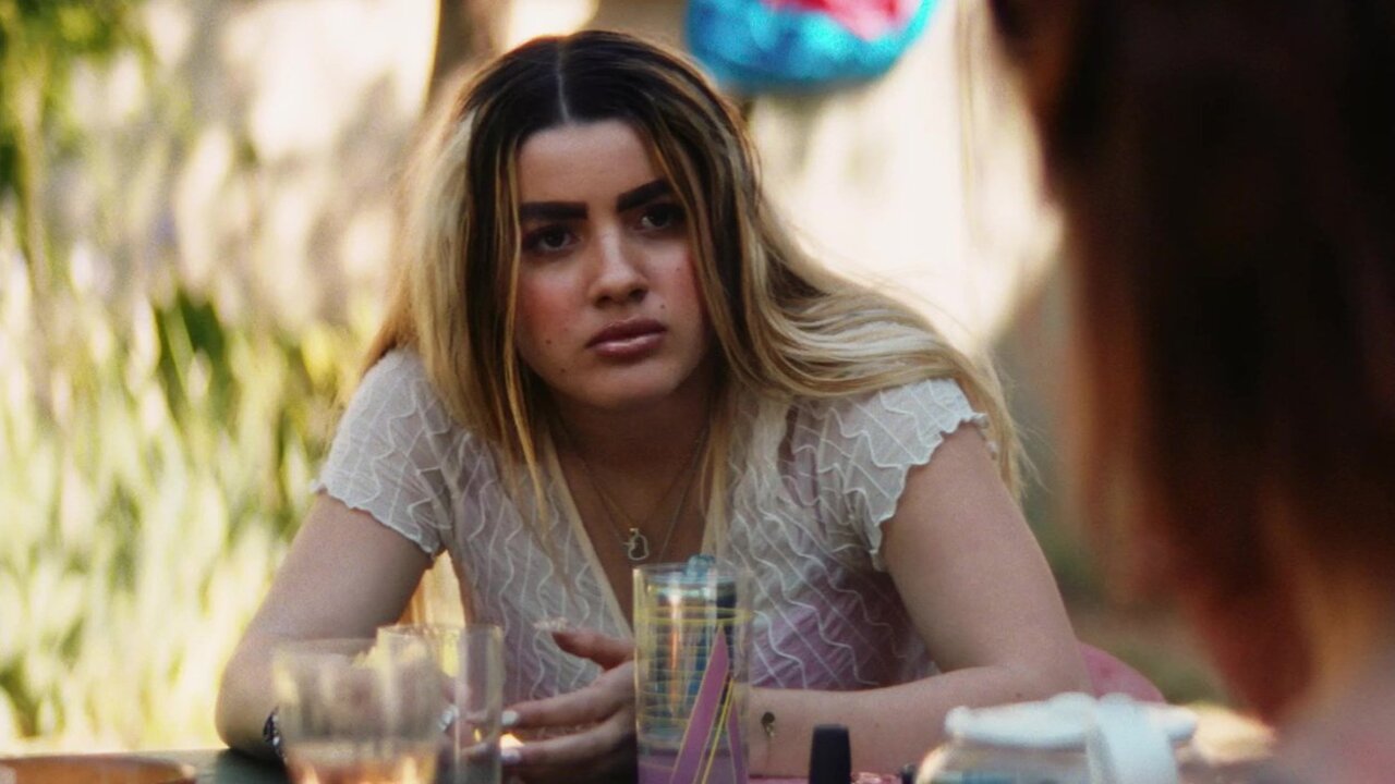 Una ragazza brillante: trailer e data d’uscita del film di Agathe Riedinger